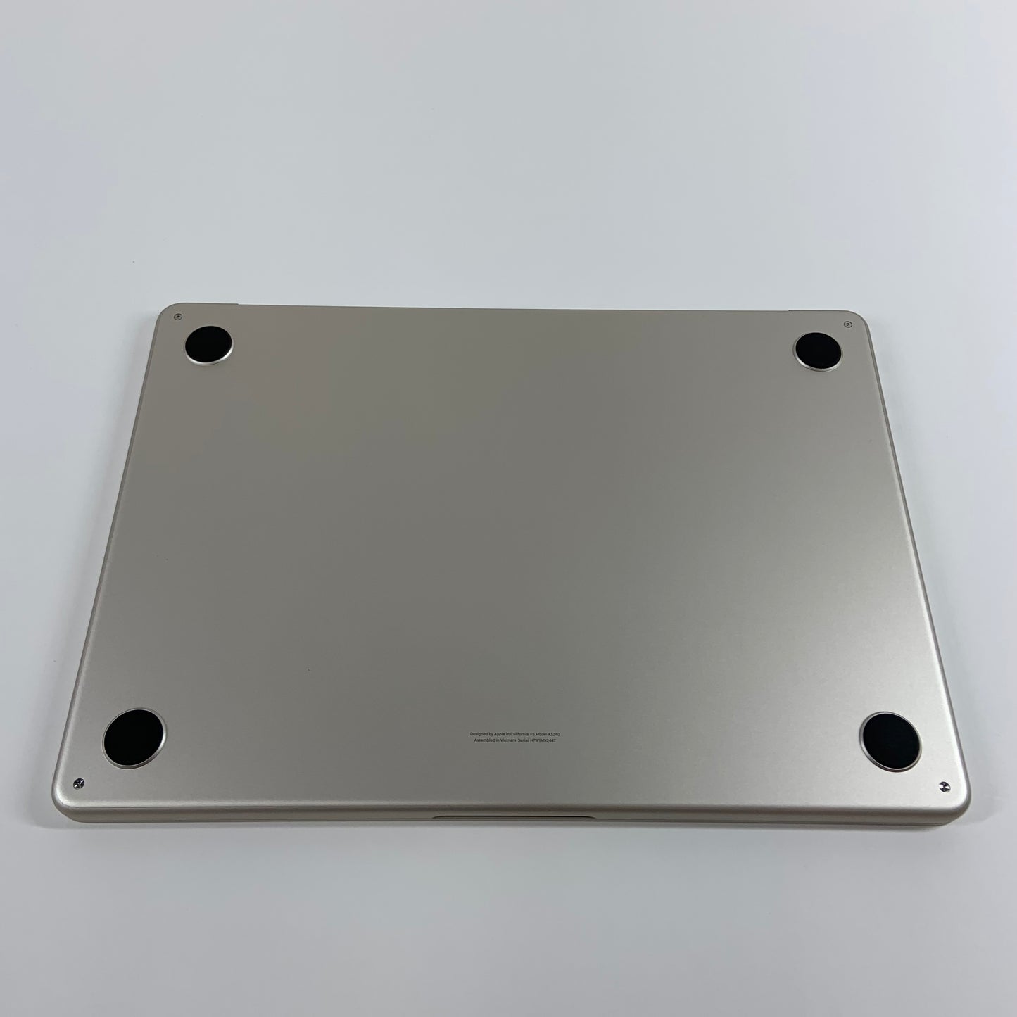 2025 Apple MacBook Air 15" M4 10 Core 4.5GHz 16GB RAM 512GB SSD MW103LL/A MINT 