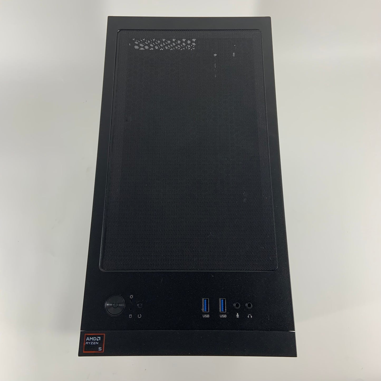 Compact Stealth Ryzen 5 9600X NVIDIA RTX 4060 Ti 3TB Storage 32GB DDR5 Gaming PC