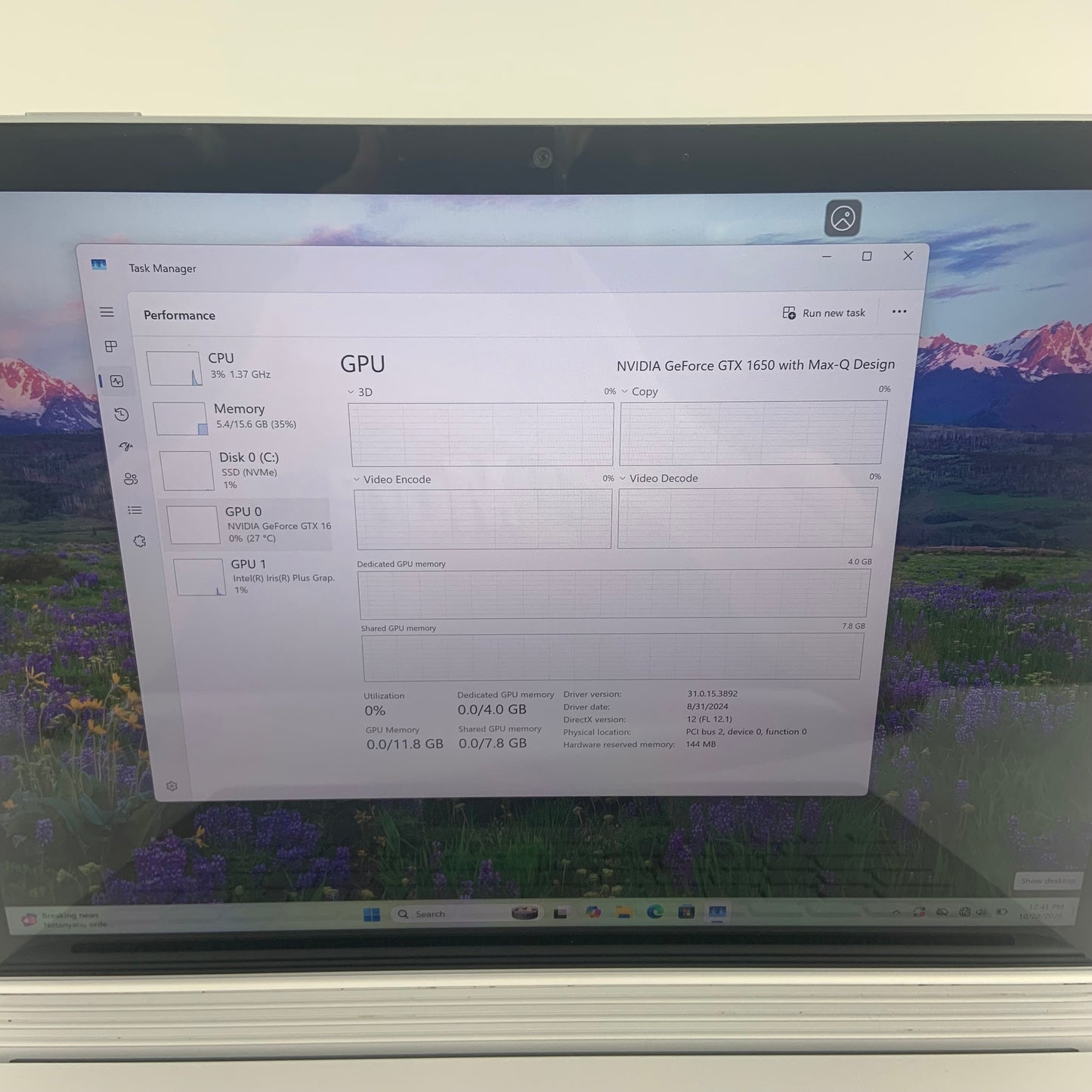 Microsoft Surface Book 3 13.5" i7-1065G7 16GB RAM 256GB SSD GeForce GTX 1650