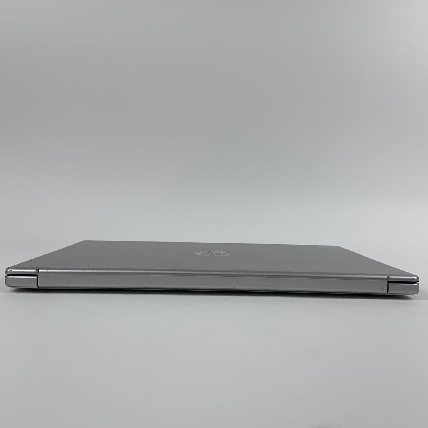 HP Laptop Touchscreen 15.6" Ryzen 5 7520U 16GB DDR5 512GB SSD Win 11 Pro Charger