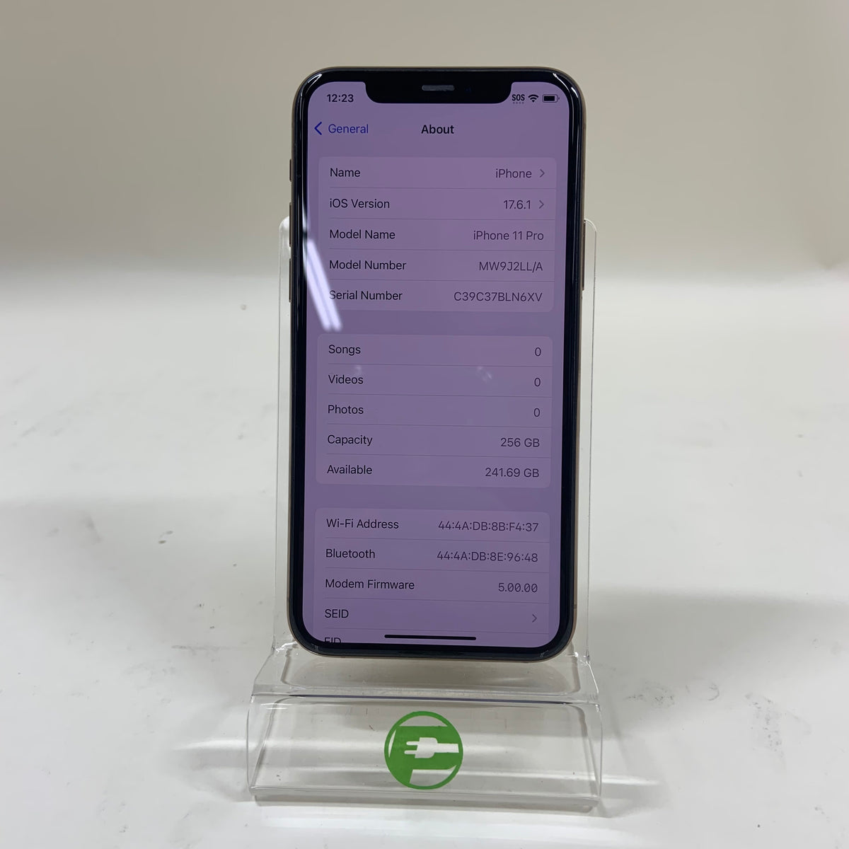 Unlocked Apple iPhone 11 Pro 256GB 17.6.1 Rose Gold MW9J2LL/A 