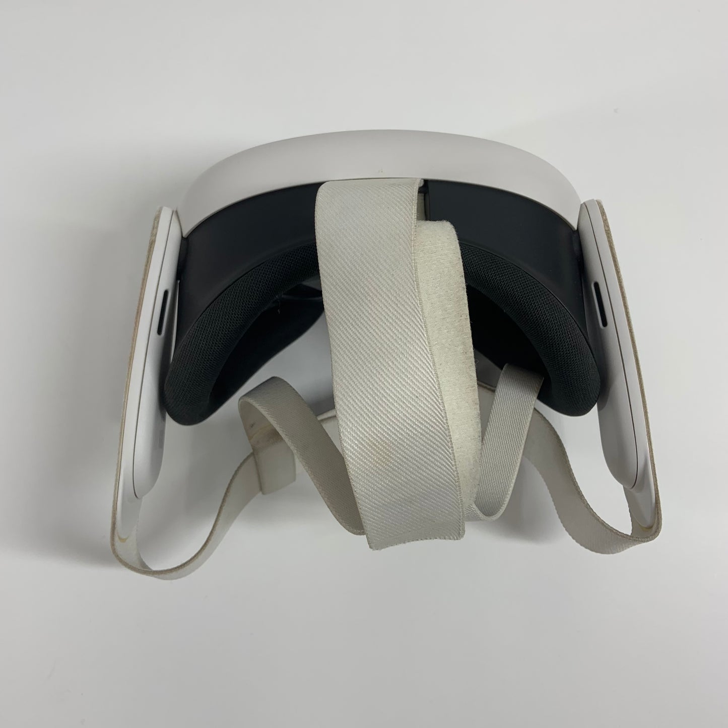 Meta Quest 3 512GB Standalone All-in-One VR Headset S3A