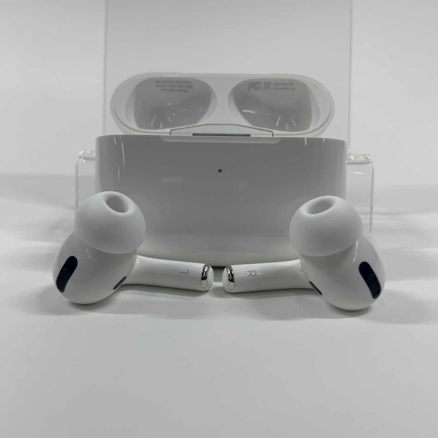 Apple AirPods Pro 1st Gen with MagSafe Charging Case A2083 A2084 A2190