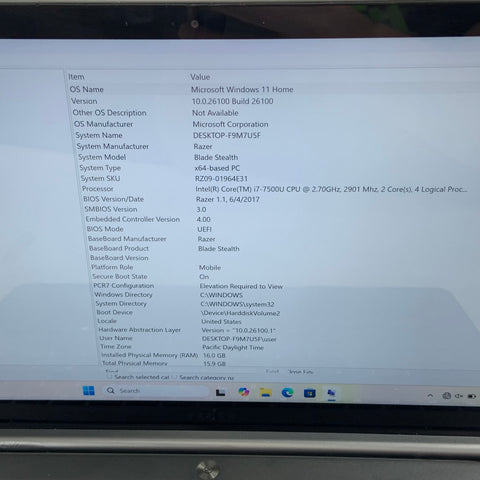 Razer Blade Stealth RZ09-0196 13.3" i7-7500U 2.7GHz 16GB RAM 256GB SSD