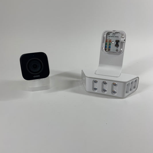 Vivant Outdoor Camera + Spotlight Outdoor IP / network security camera Unclaimed