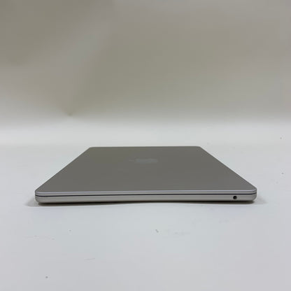 2022 Apple MacBook Air 13.6" M2 3.5GHz 8GB RAM 512GB SSD Starlight A2681