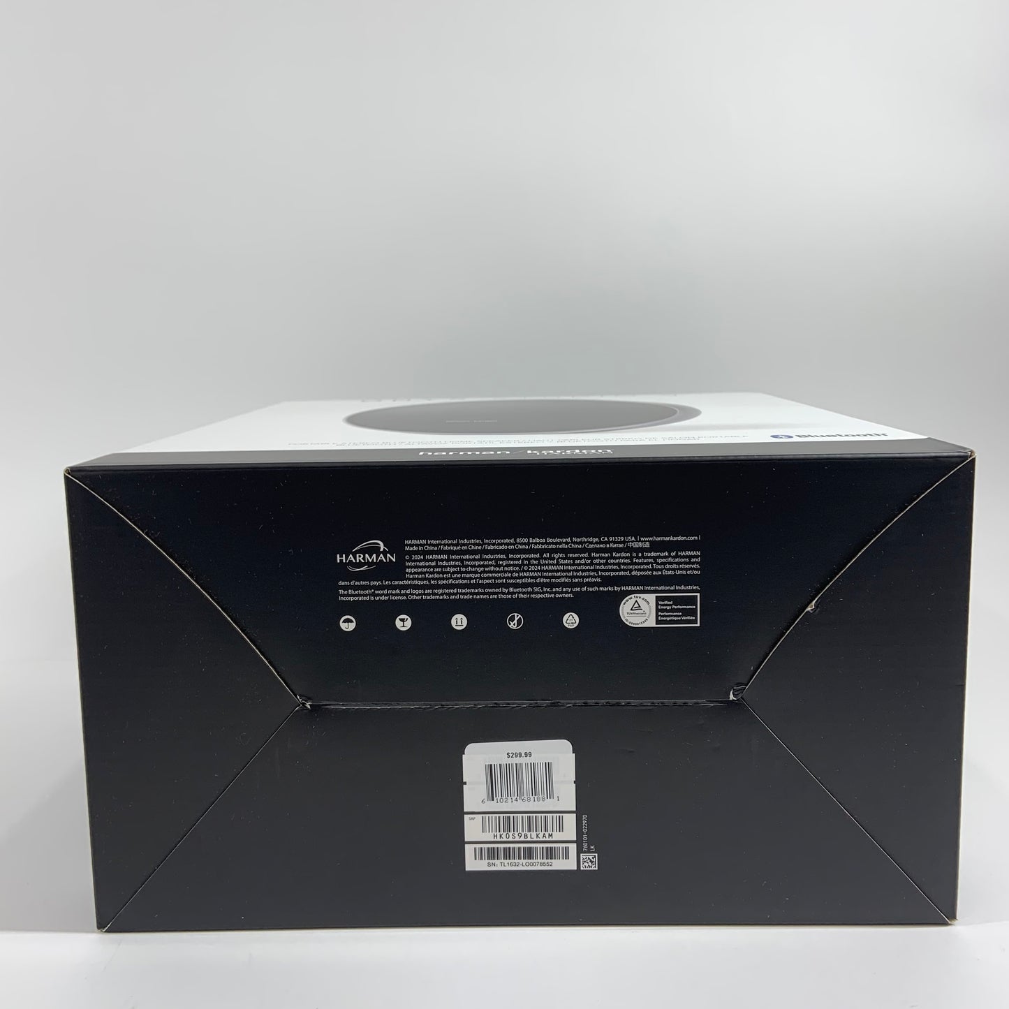 New Harman Kardon Onyx Studio 9 Portable Bluetooth Speaker Black
