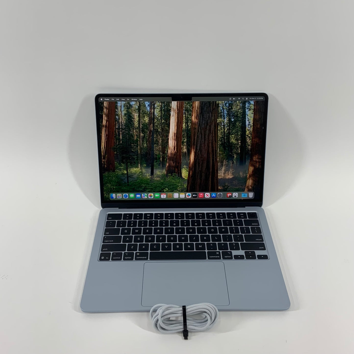 2025 Apple MacBook Air 13.6" M4 8C GPU 4.5GHz 16GB RAM 256GB SSD A3240