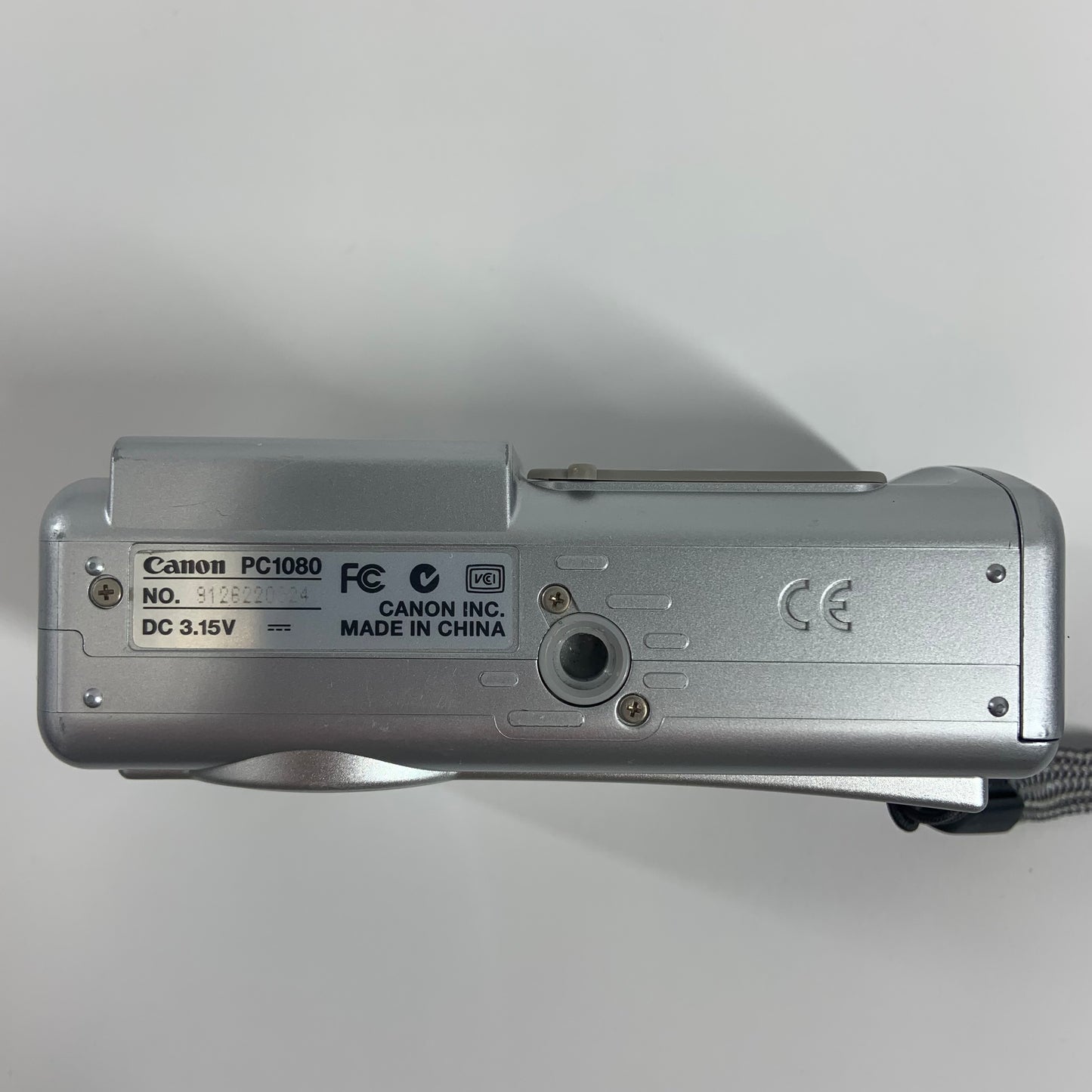 Canon PowerShot A400 3.2MP Digital Point-And-Shoot Camera