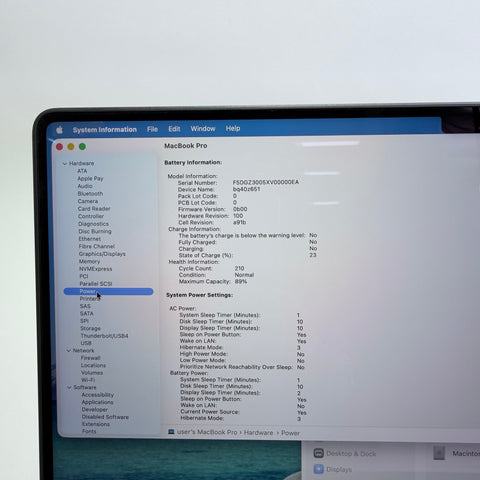 2023 Apple MacBook Pro 16" M3 Max 40C GPU 4.0GHz 48GB RAM 1TB SSD MUW63LL/A