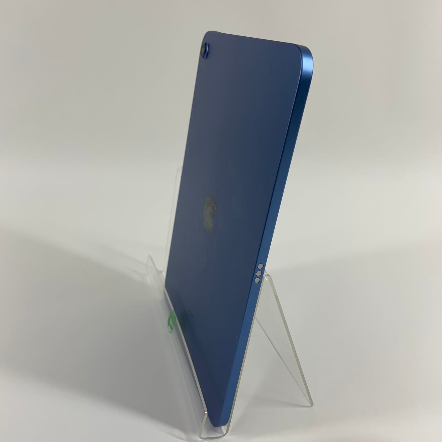 WiFi Only Apple iPad 10th Gen 64GB Blue MPQ13LL/A MINT