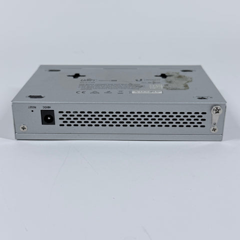 Ubiquiti UniFi U6 Pro Dual-Band Wi-Fi 6 U6-PRO-US Wireless Access Point