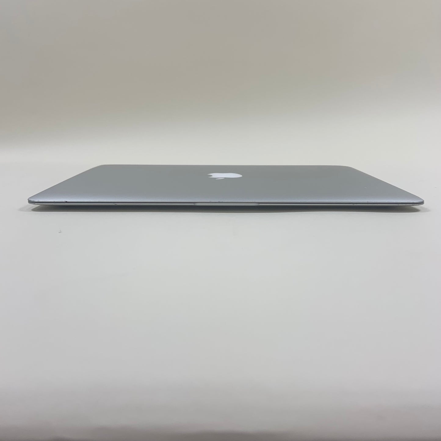 Broken 2014 Apple MacBook Air 12" i5 1.4GHz 4GB RAM 128GB SSD A1466 Bad Batt