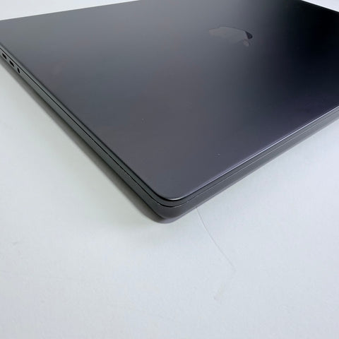2023 Apple MacBook Pro 16" M3 Max 40C GPU 4.0GHz 48GB RAM 1TB SSD MUW63LL/A