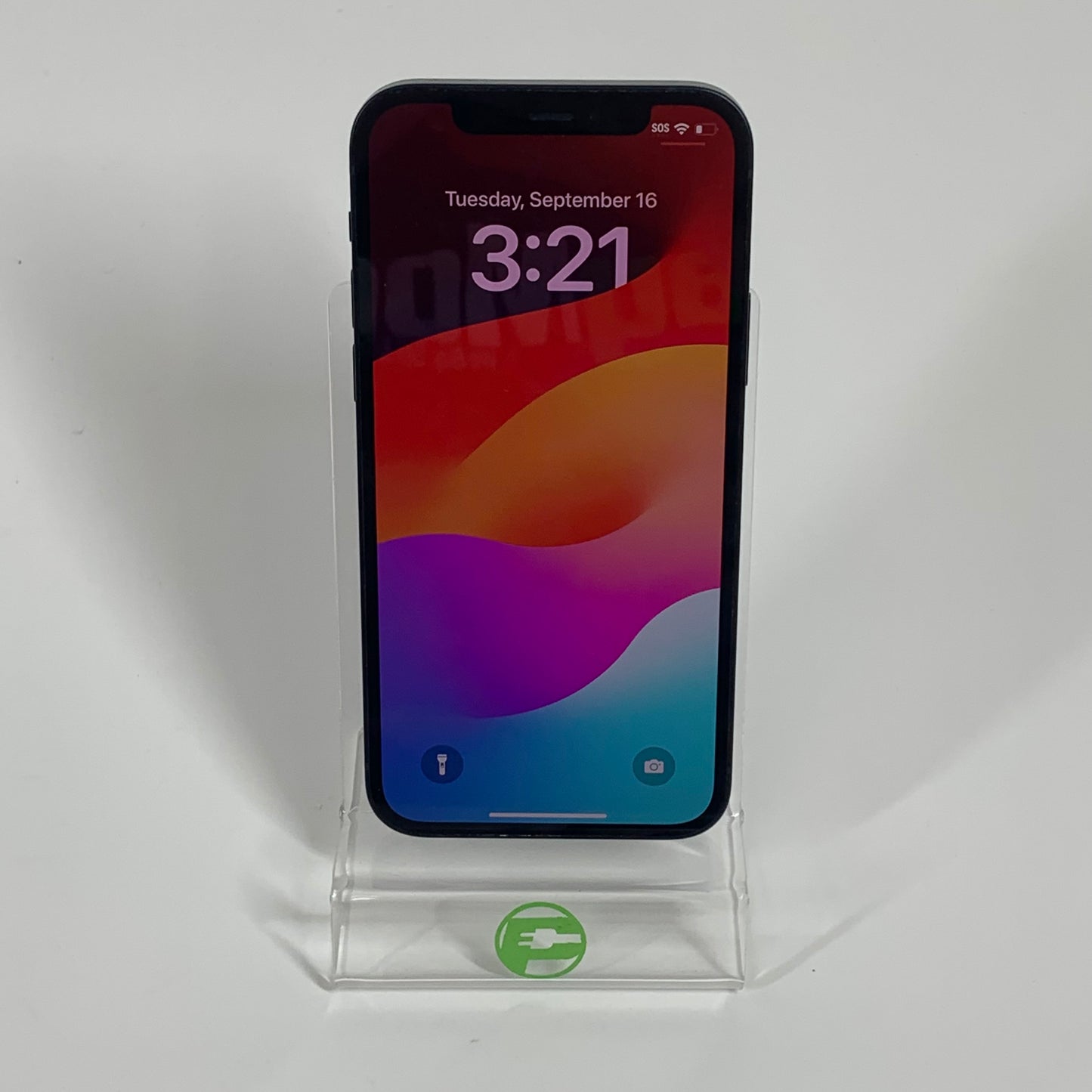 Unlocked Apple iPhone 12 64GB 17.6.1 Black MGF43LL/A