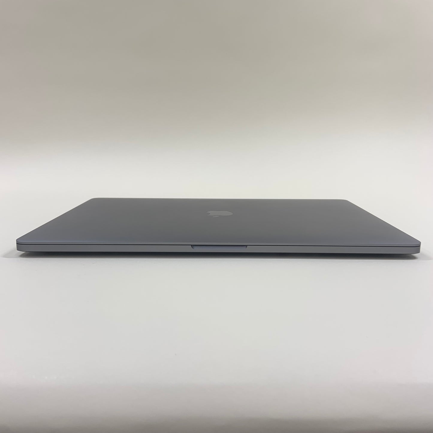 2019 Apple MacBook Pro 16" i7 2.6GHz 16GB RAM 512GB SSD Silver A2141