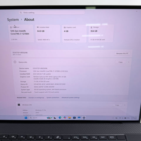 Dell XPS 9720 17" i7-12700H 2.3GHz 64GB RAM 1TB SSD GeForce RTX 3050 4k Touch