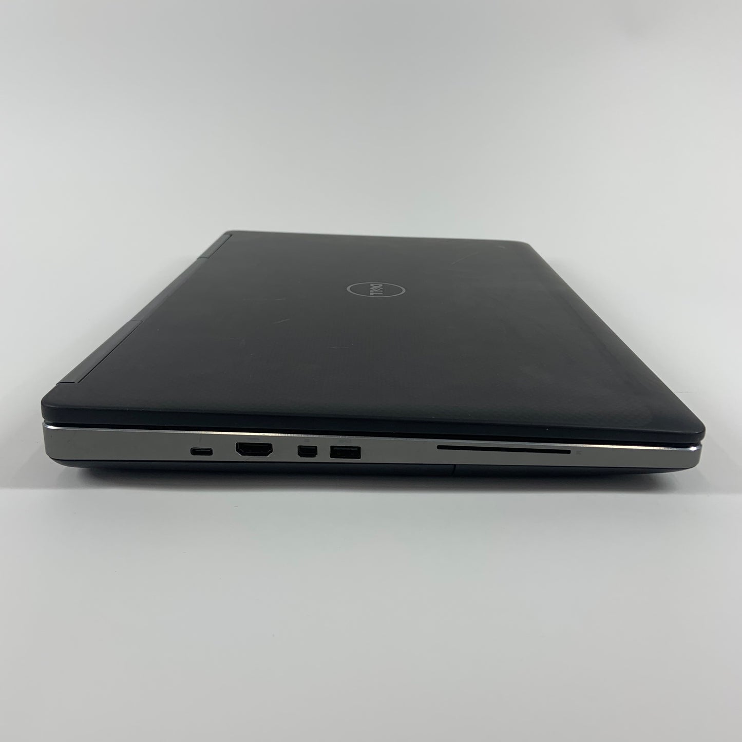 Dell Precision 7720 17" i7-7820HQ 32GB RAM 1.5TB STORAGE 512GB SSD Quadro P3000