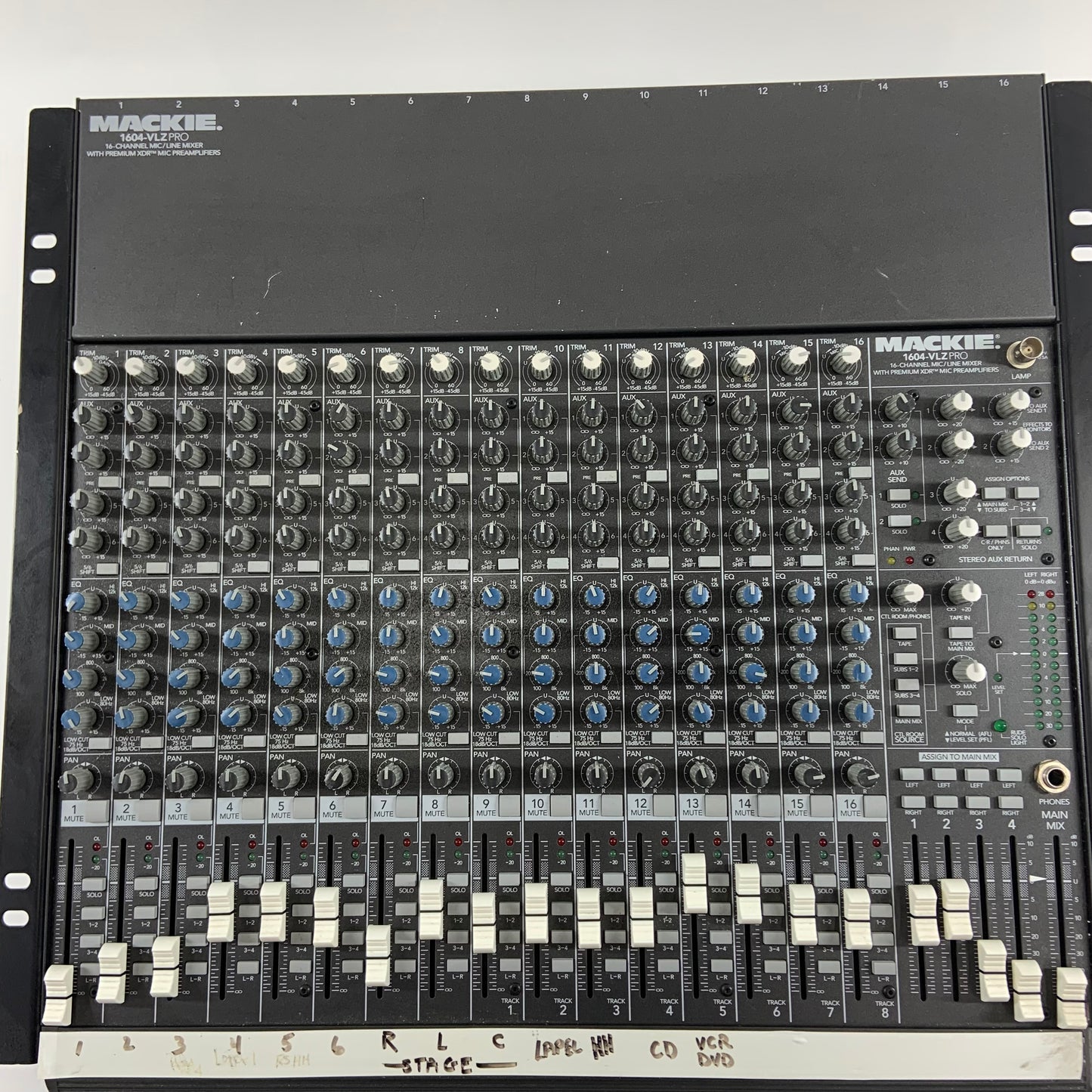 MACKIE 1604-VLZ PRO 16 Channel Mic/Line Mixer With Premium XDR Mic Preamplifiers