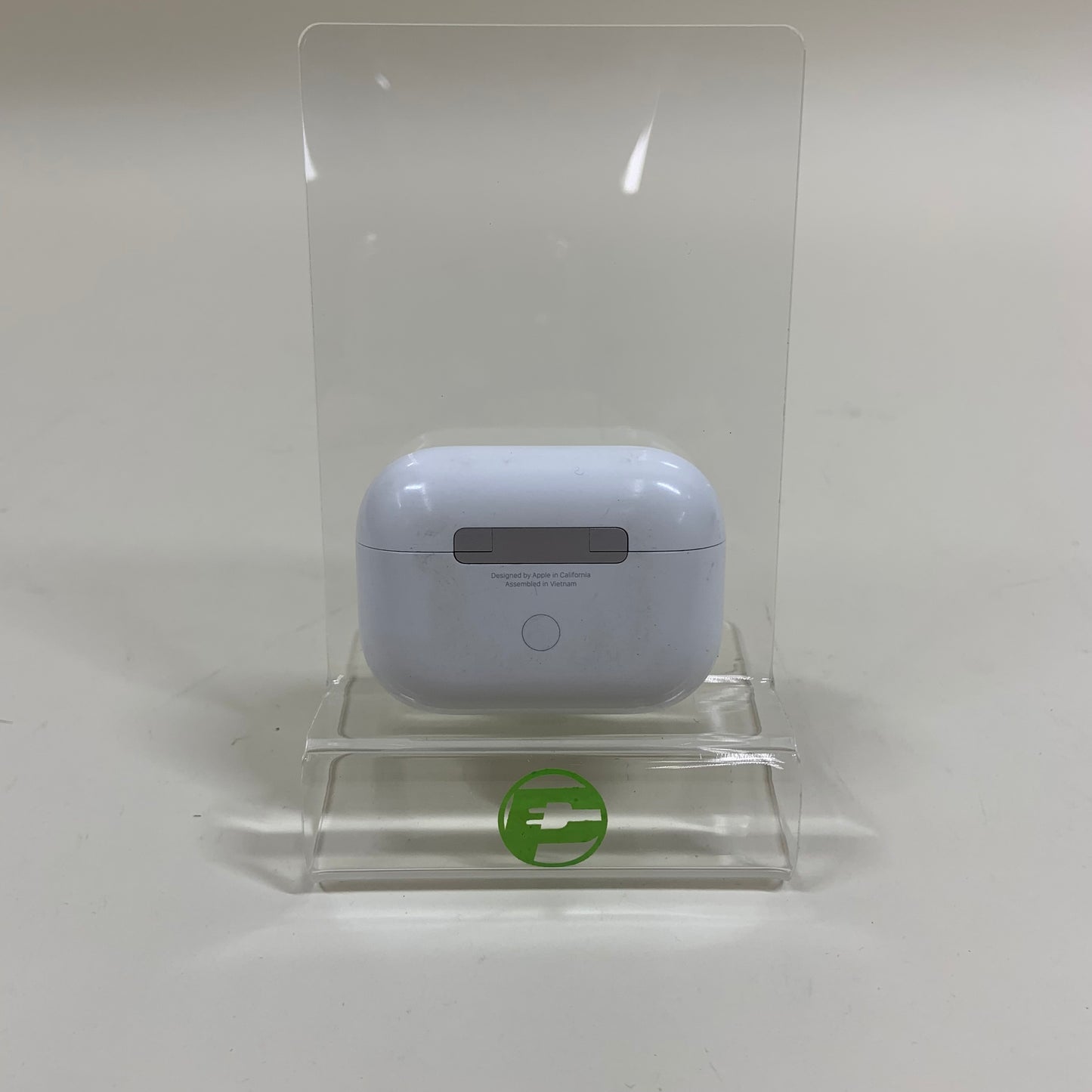 Apple AirPods Pro 1st Gen with Charging Case A2083 A2084 A2190 A2190