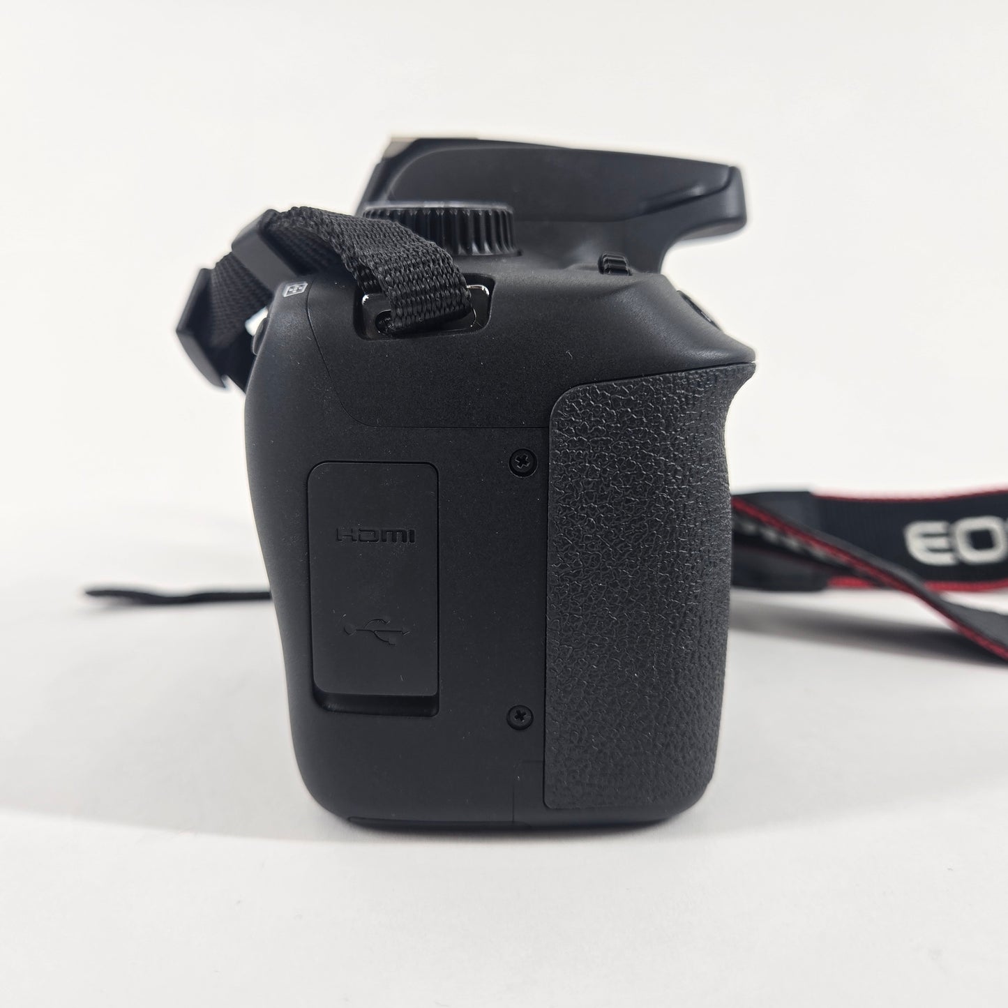 Canon EOS Rebel T100 18.0MP Digital SLR DSLR Camera with Canon EFS 18-55mm