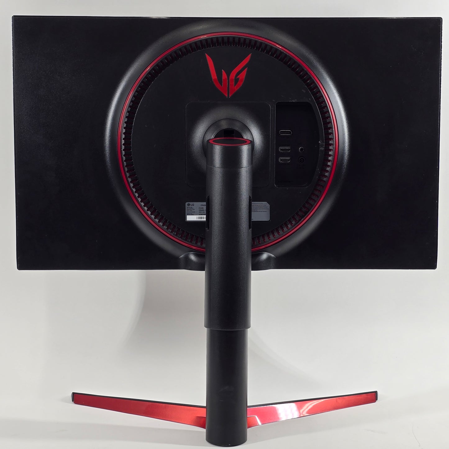 LG 27" 27GL83A UltraGear QHD Gaming Monitor 144Hz Refresh Rate