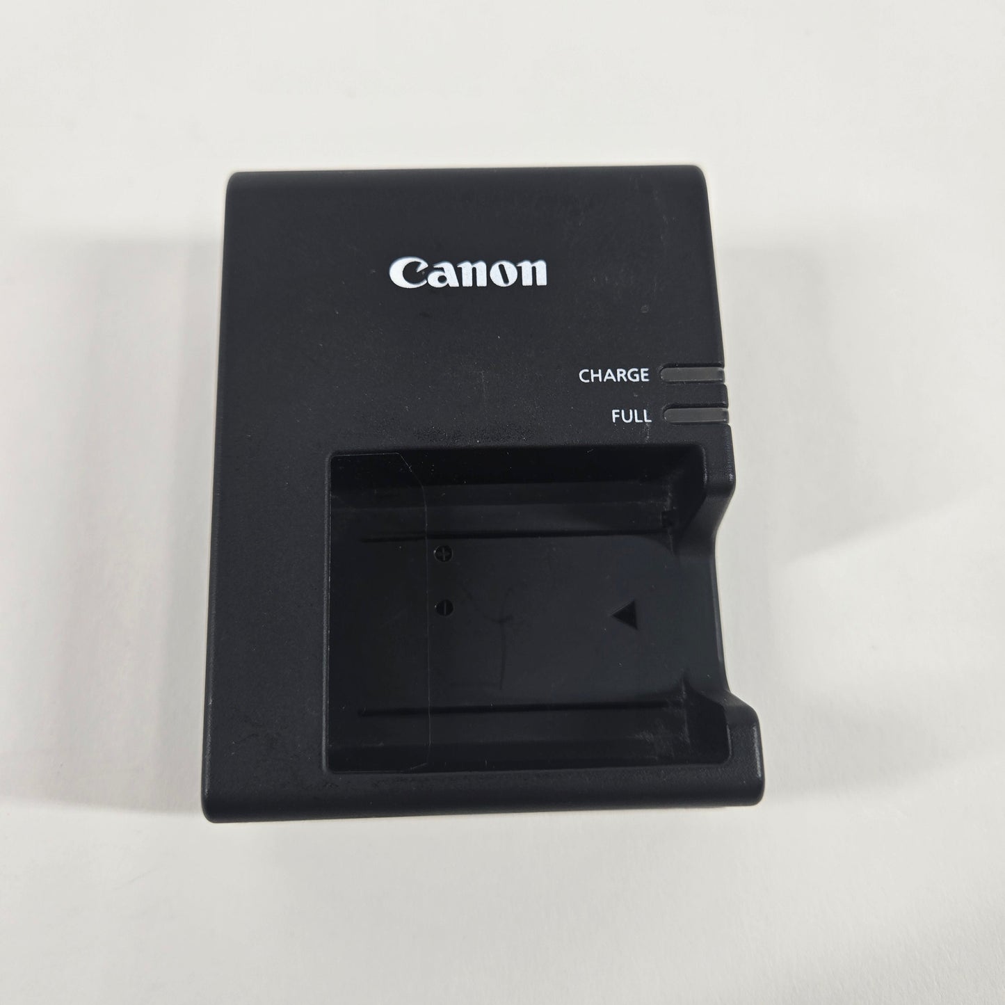 Canon EOS Rebel T100 18.0MP Digital SLR DSLR Camera with Canon EFS 18-55mm